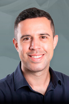 Dr. Guilherme Scalzer 